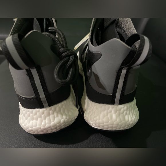 Buddytiger men’s 7 woman’s 9 safety work shoes non slip nail resistant size40 eu - Picture 2 of 5